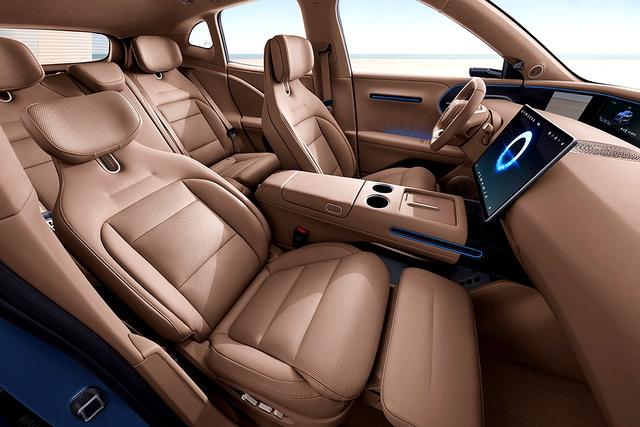 满血华为，限时20.99万起，阿维塔07 2026款上市-有驾