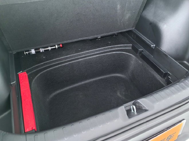 外观配置全面升级 静态体验长安启源全新Q05