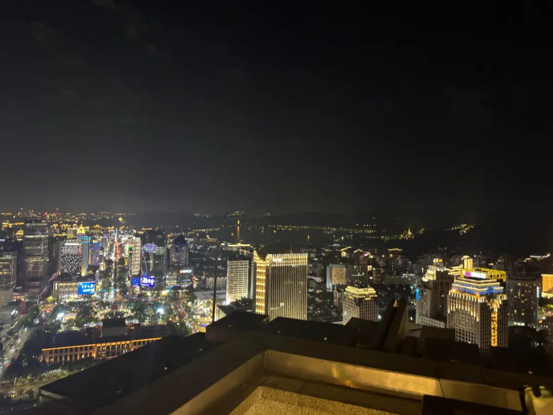 _有一种尴尬叫买了“顶楼露台房”,想象很美好,住起来却一言难尽_有一种尴尬叫买了“顶楼露台房”,想象很美好,住起来却一言难尽