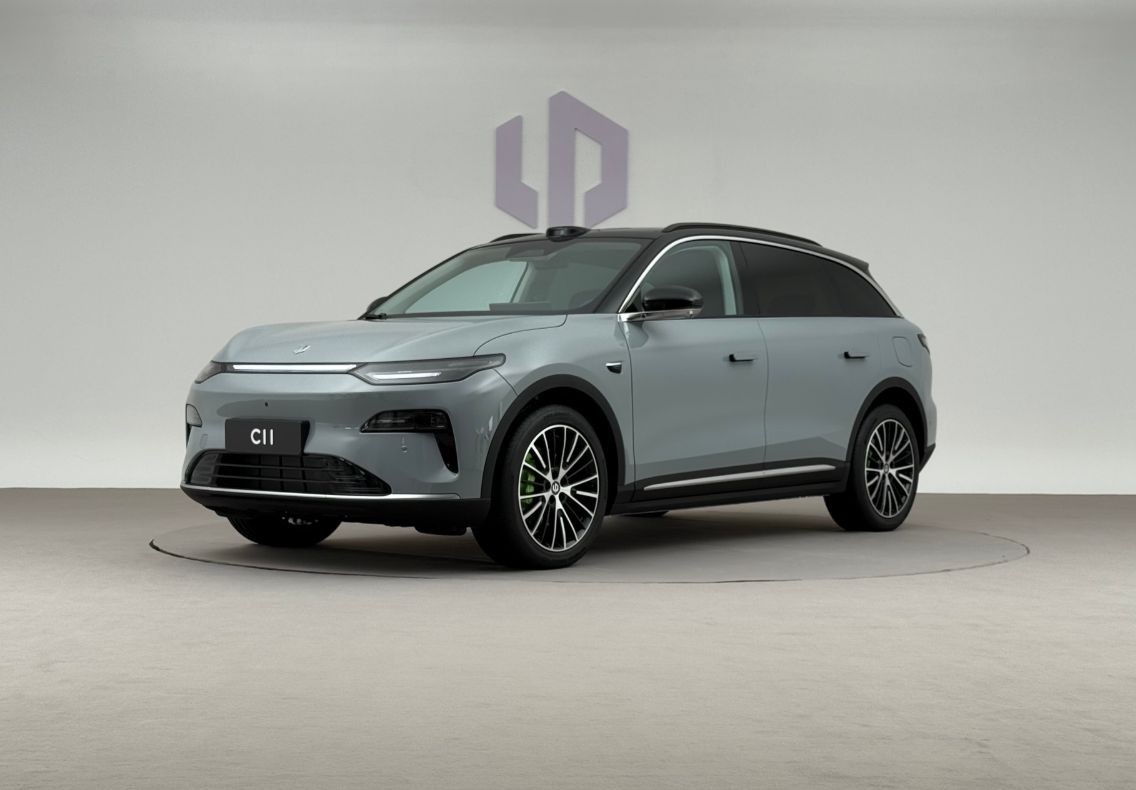 小鹏汽车企业上市了吗__长安福特全新锐界上市