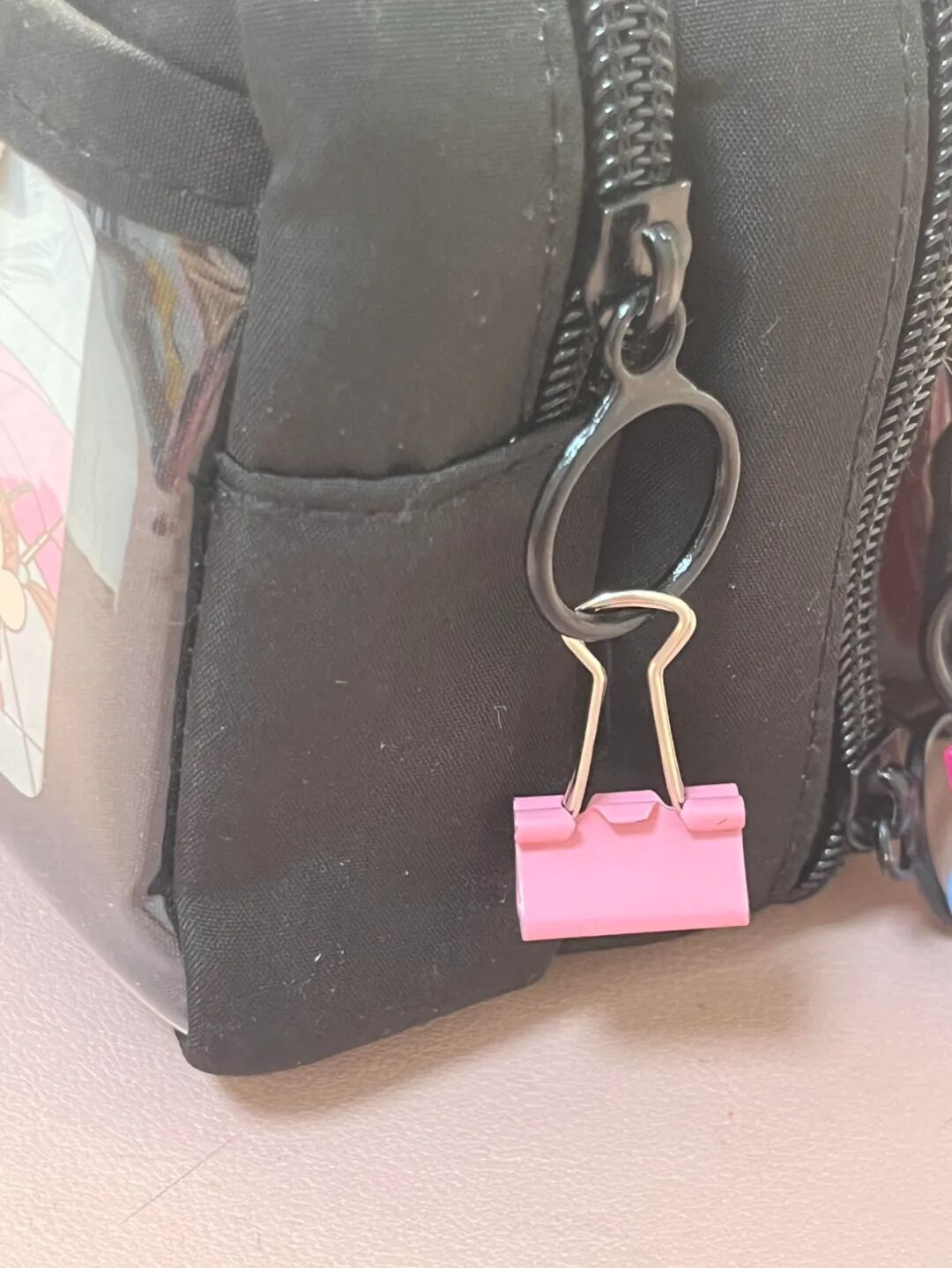 还是年轻人脑洞大！“办公用品”换个方式用，竟比专门买的还好用_还是年轻人脑洞大！“办公用品”换个方式用，竟比专门买的还好用_