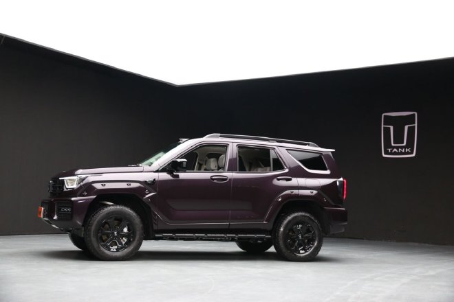 朋克?坦克?当越野车碰上潮流 实拍全新坦克400Hi4-Z