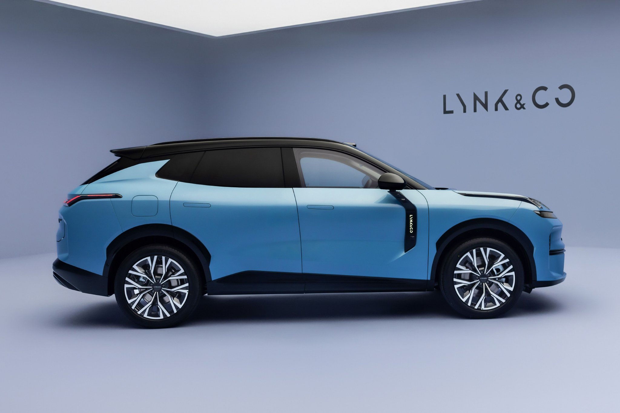 全新领克08正式上市 限时15.98-21.28万元