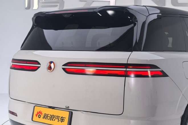 焕然一新的家用旗舰 静态体验腾势N8L