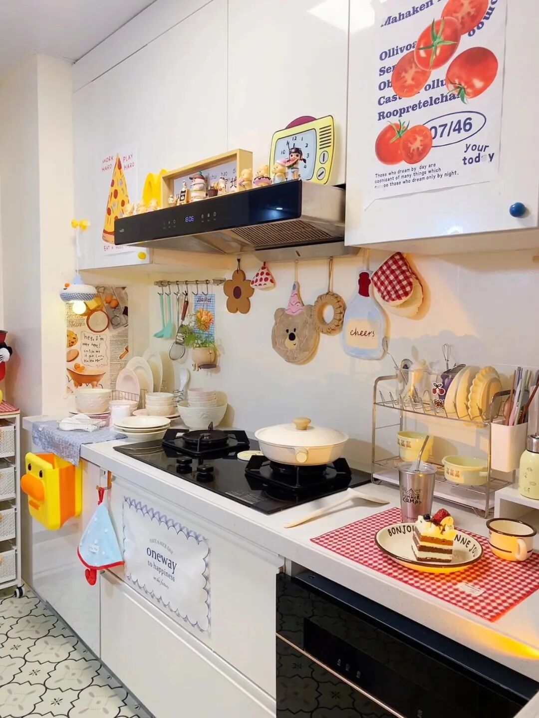 有一种痛苦叫“厨房乱抄作业”，入住两个月，全是生活痛点！__有一种痛苦叫“厨房乱抄作业”，入住两个月，全是生活痛点！