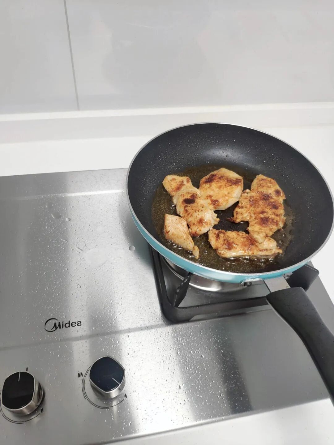 _有一种痛苦叫“厨房乱抄作业”，入住两个月，全是生活痛点！_有一种痛苦叫“厨房乱抄作业”，入住两个月，全是生活痛点！