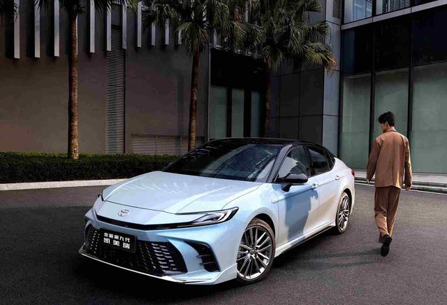 全球第一车企放大招！电车双保险+混动终身保修，够霸气？-有驾