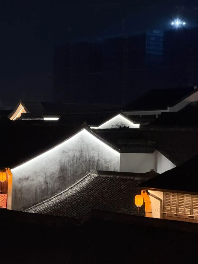 _iPhone 16 系列跑崩坏星槎海的温度情况_iPhone 16 系列跑崩坏星槎海的温度情况