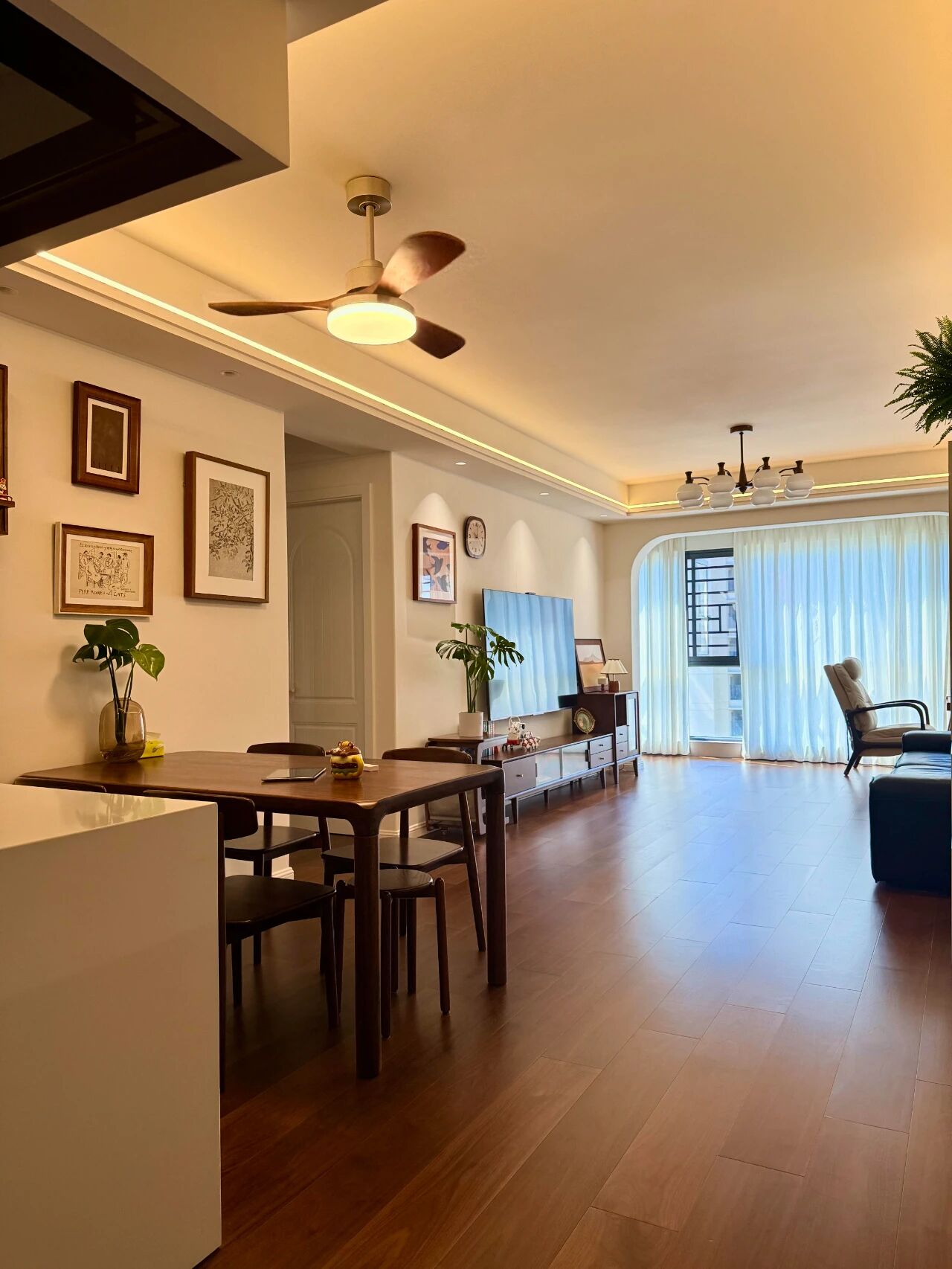 住客厅好不好__进屋就是客厅