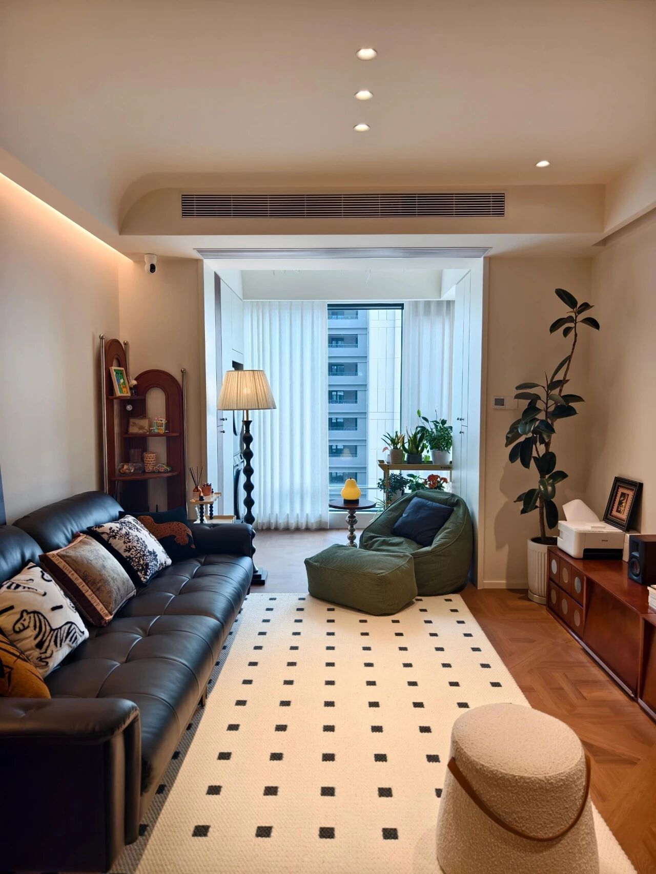 住客厅好不好__进屋就是客厅