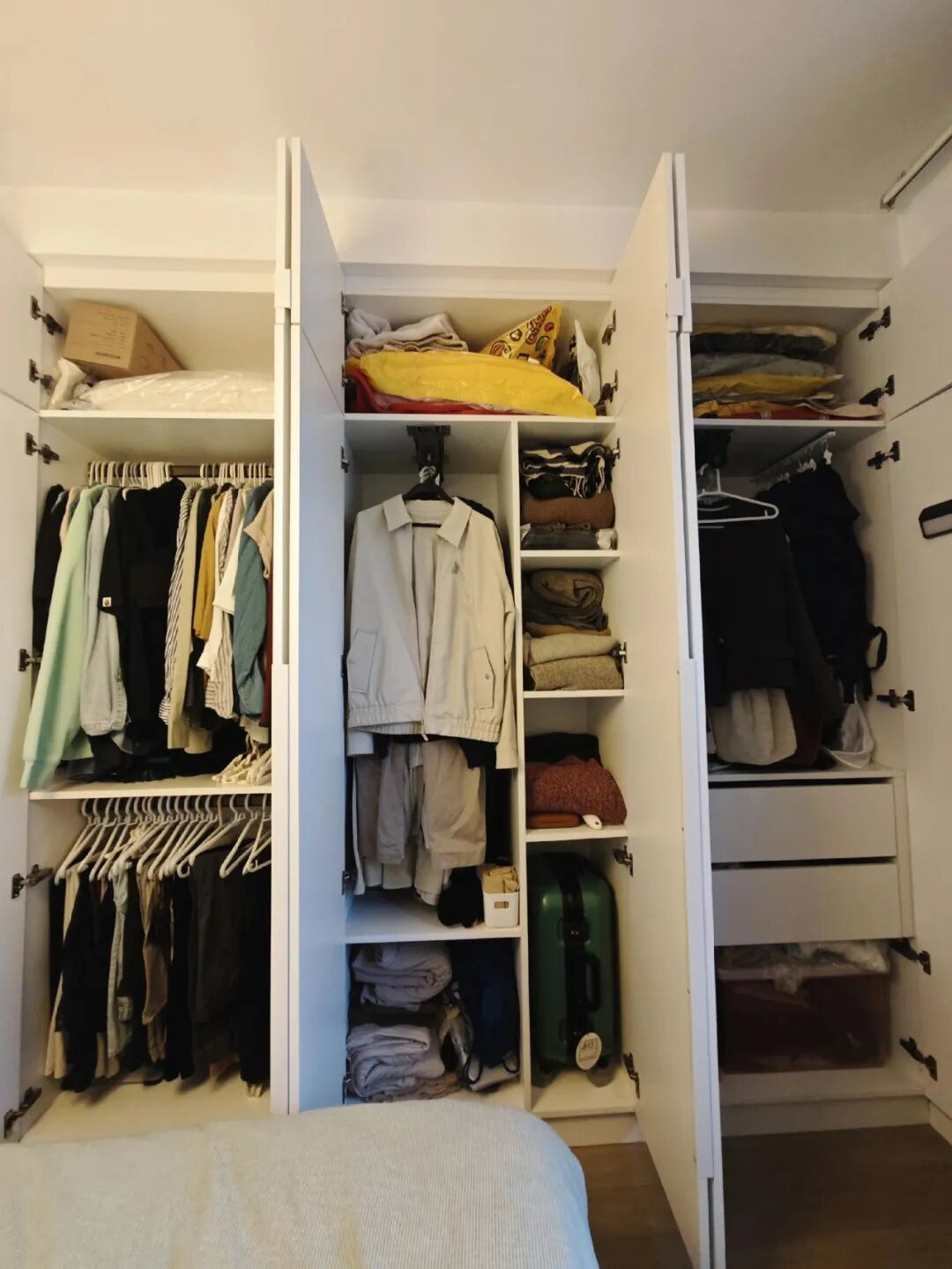 阳台收纳柜子格子设计__居家收纳一点通