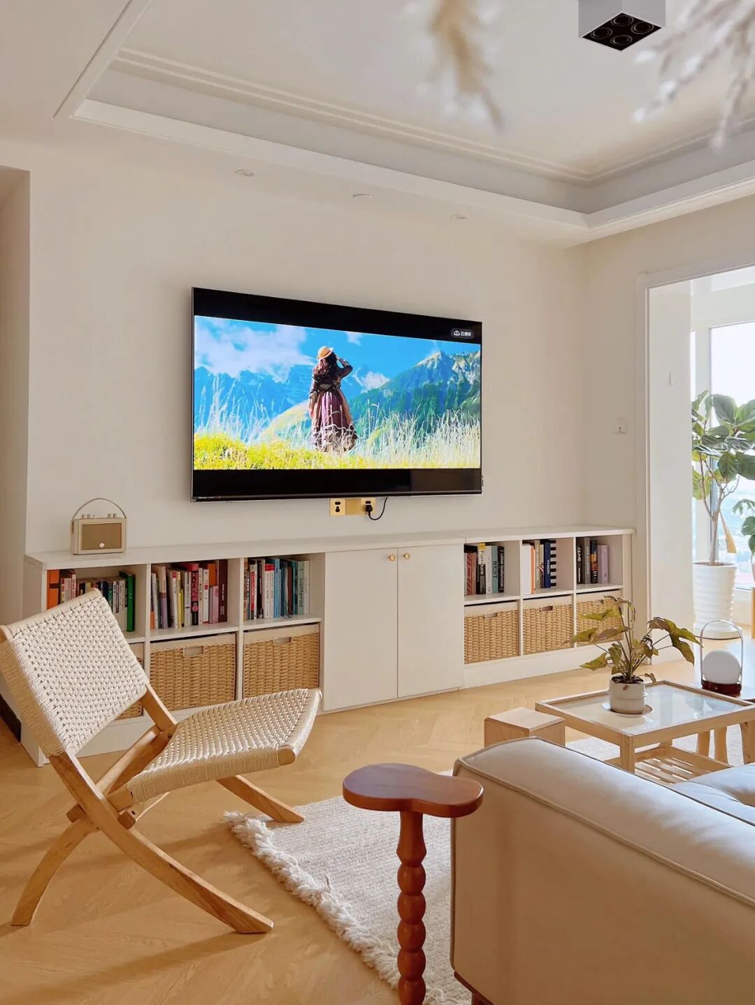 _居家收纳一点通_阳台收纳柜子格子设计