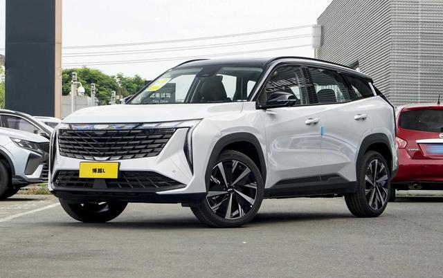 博越L凭啥登顶?是运气还是实力“翻身”?-有驾