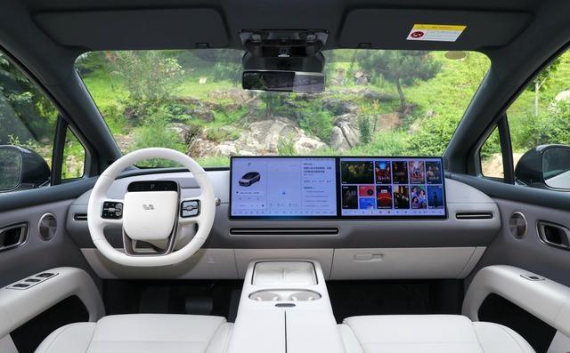 理想i6口碑揭秘:无短板水桶车实录-有驾