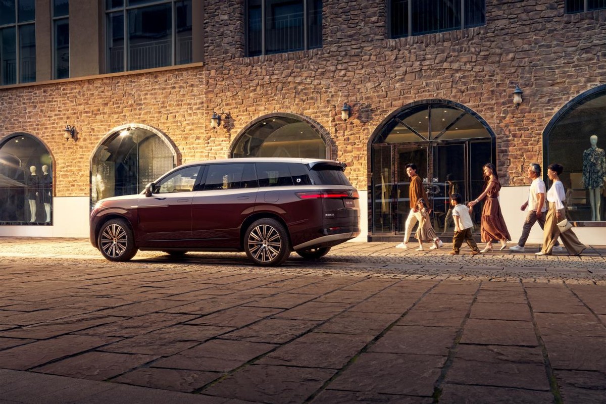 _三破高速避让世界纪录！2026款腾势N9正式上市，38.98万元起！_三破高速避让世界纪录！2026款腾势N9正式上市，38.98万元起！