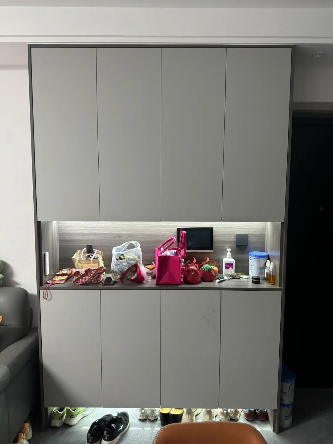 _玄关鞋柜隔断柜效果图大全_玄关鞋柜百科