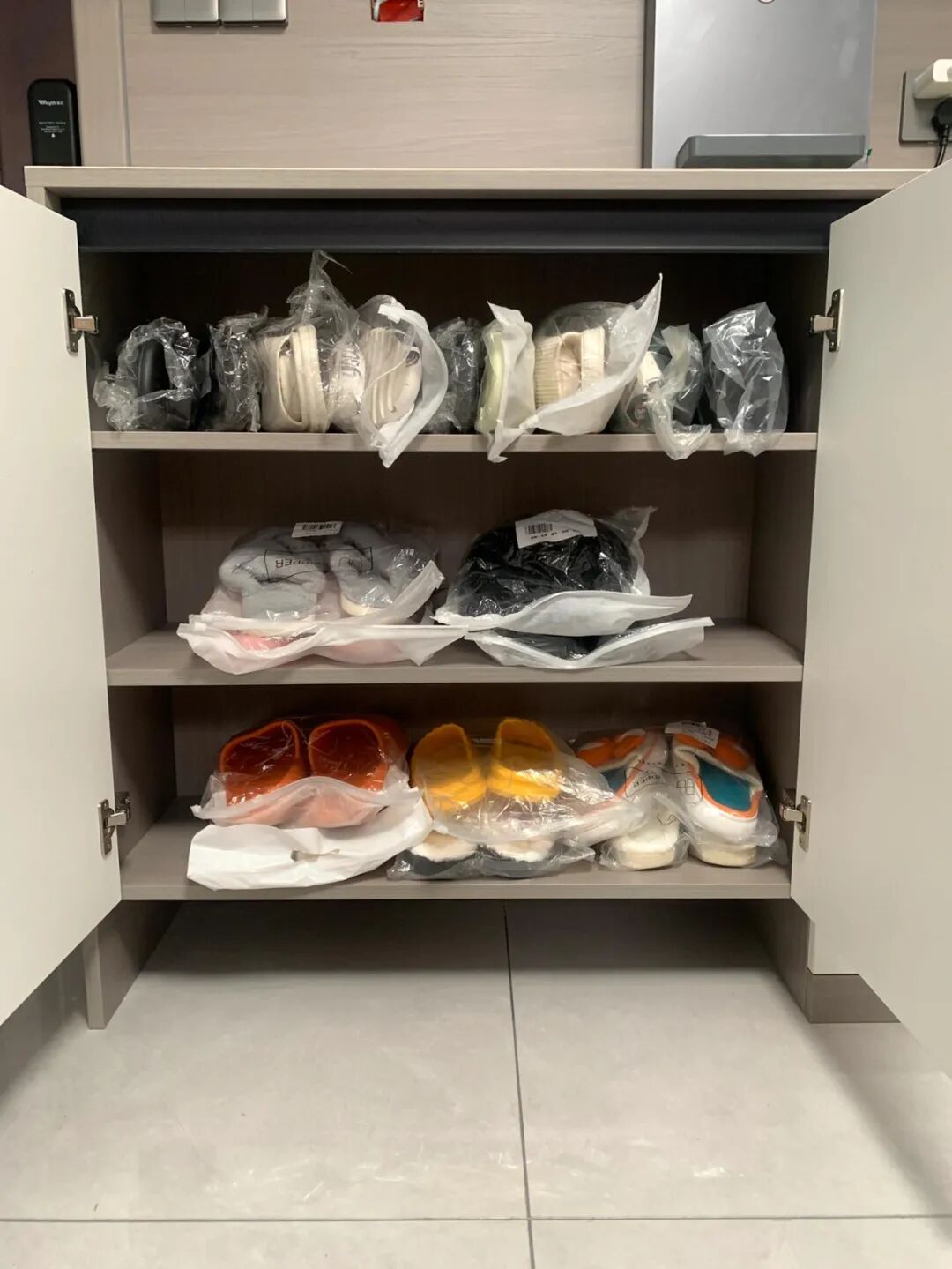 玄关鞋柜百科_玄关鞋柜隔断柜效果图大全_