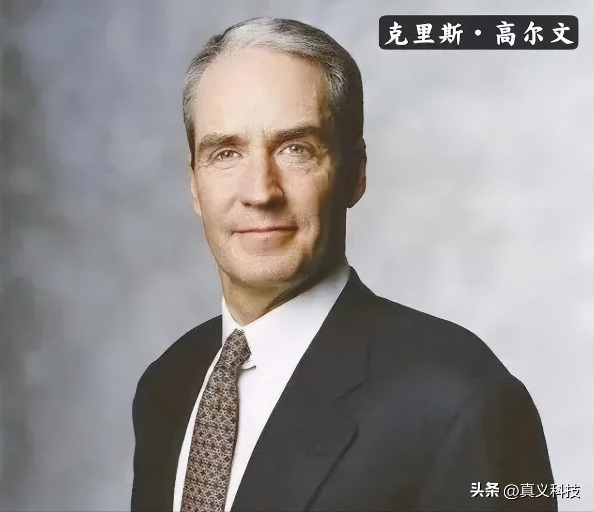 百年西敏寺犬展全场总冠军回顾__未来科技感摩托车