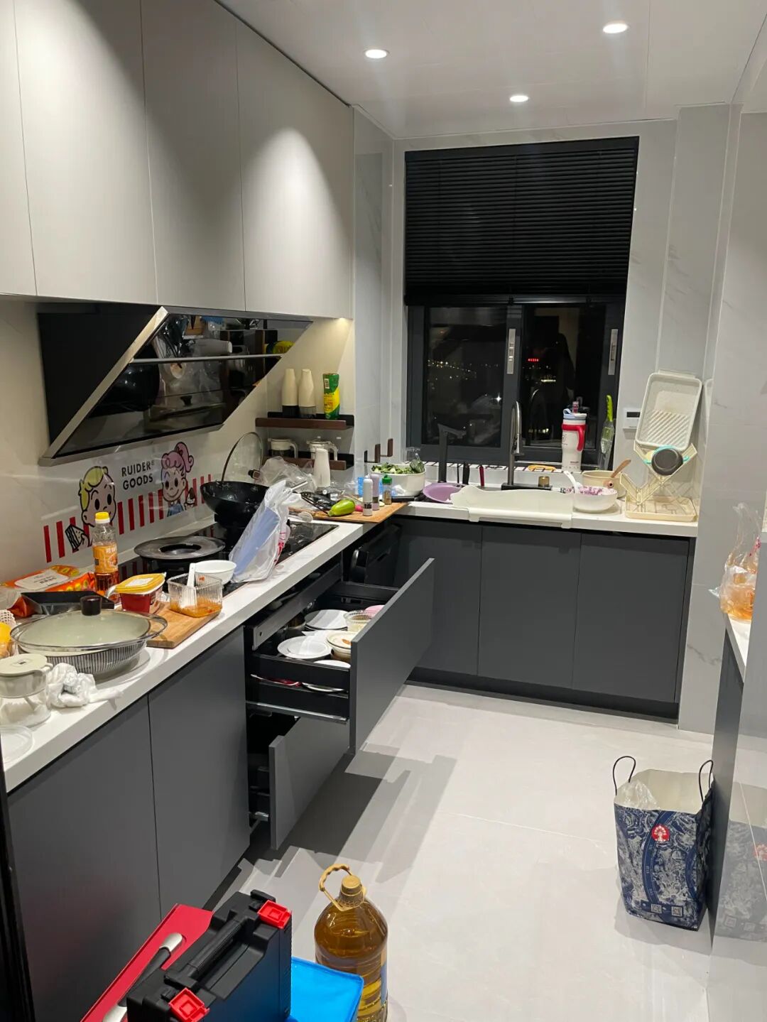 _中年阿姨是什么年龄_为什么中年人那么坏