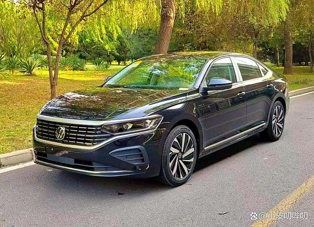 雅阁VS帕萨特：性价比大战，谁能笑到最后？-有驾