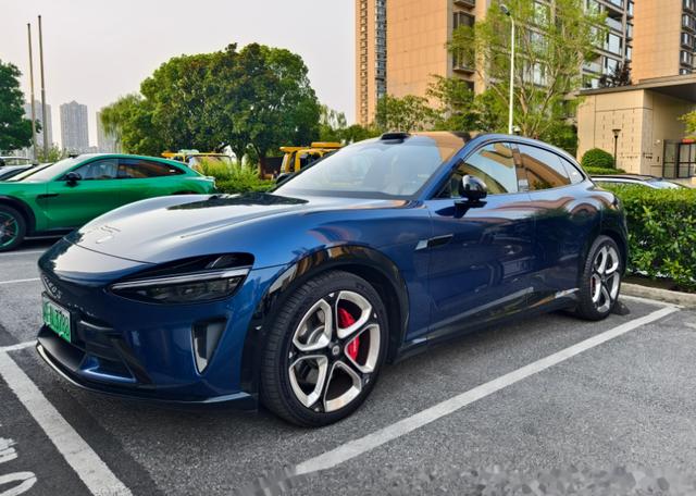 9月中大型SUV销量榜：小米YU7断层领先，钛7、宝马X5前10-有驾