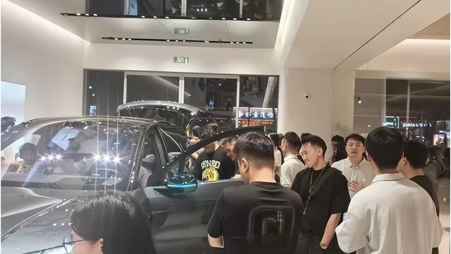 我悟了,买蔚来不是消费,是在修仙-有驾