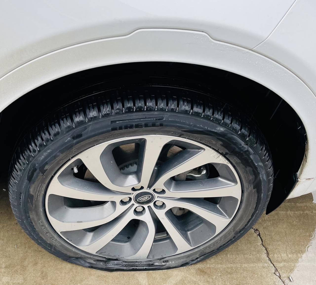 爆胎的话胎压监测会提醒吗__车爆胎因素