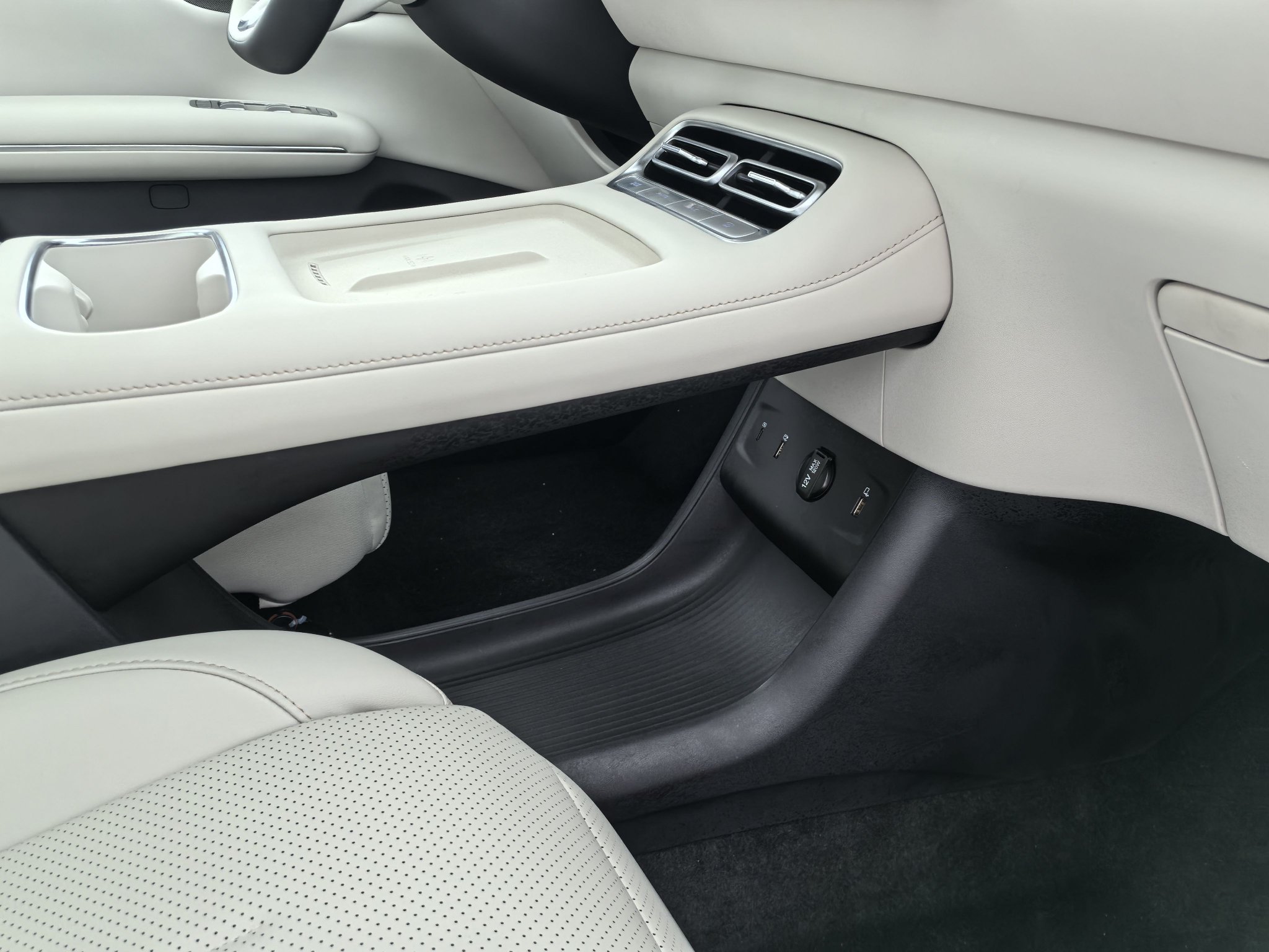 纯电动力 长安启源全新Q05开启盲订