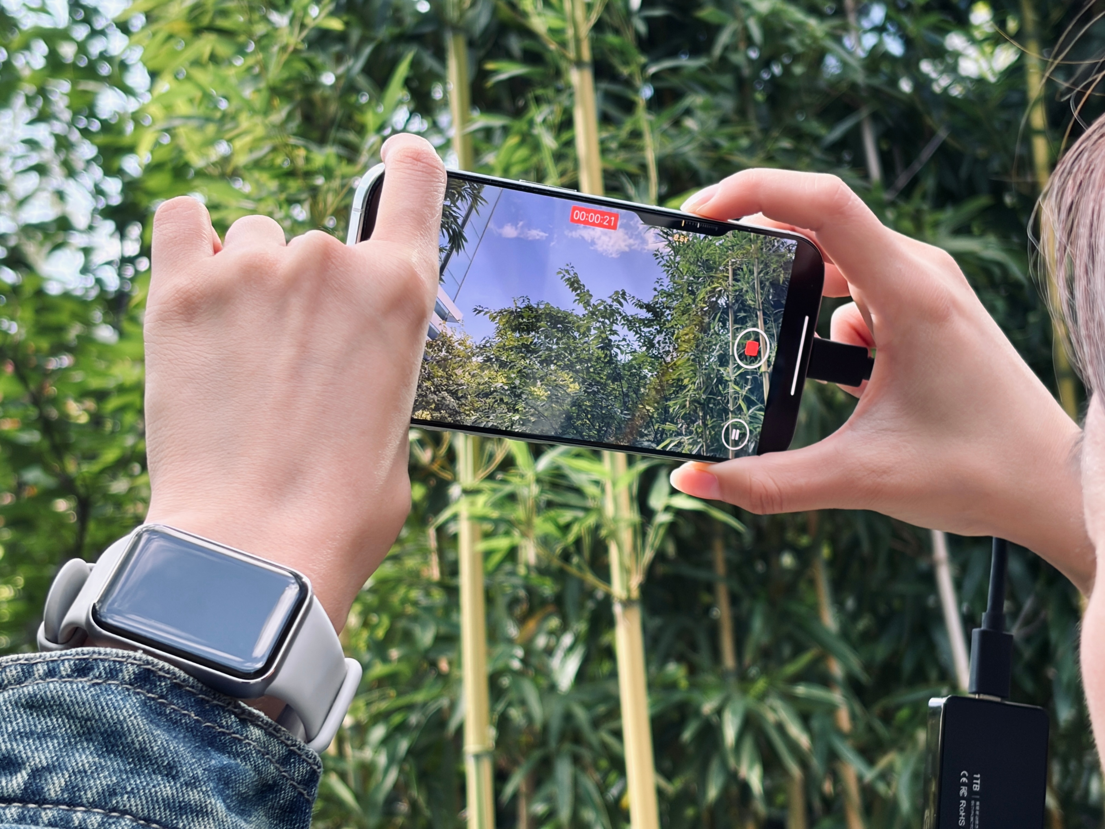 _固态硬盘存储视频_固态硬盘对视频制作有提升吗