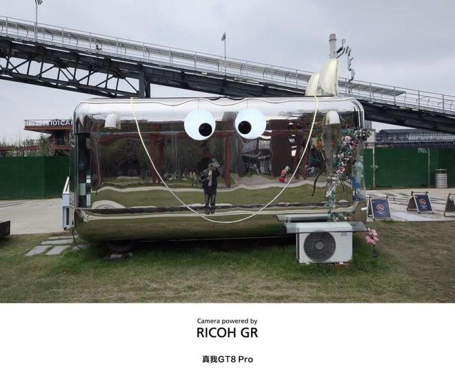 性价比较高的衣服品牌_新风系统哪个品牌性价比好_