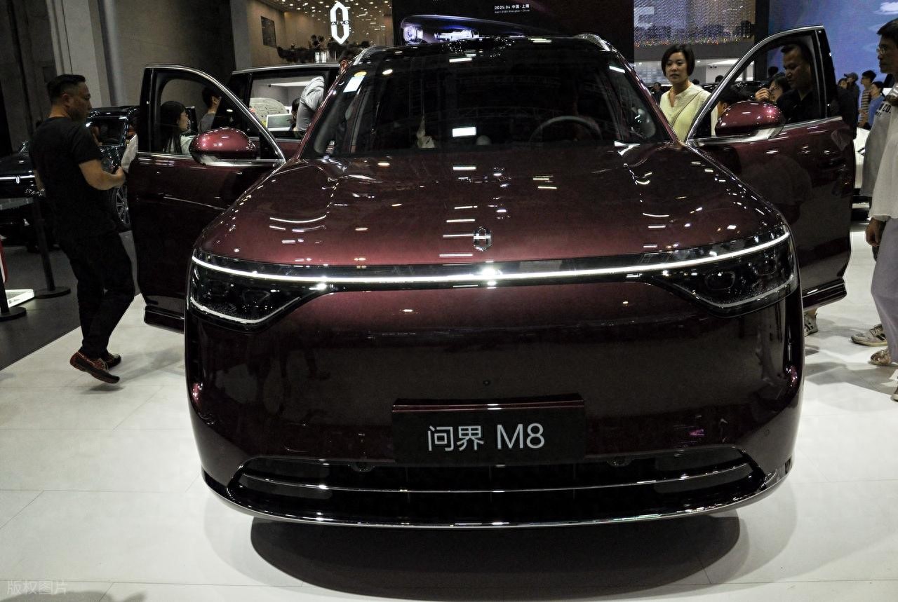 _插混车的悲哀：撕开了油车的防线，为何却在30万战场输给了增程_插混车的悲哀：撕开了油车的防线，为何却在30万战场输给了增程