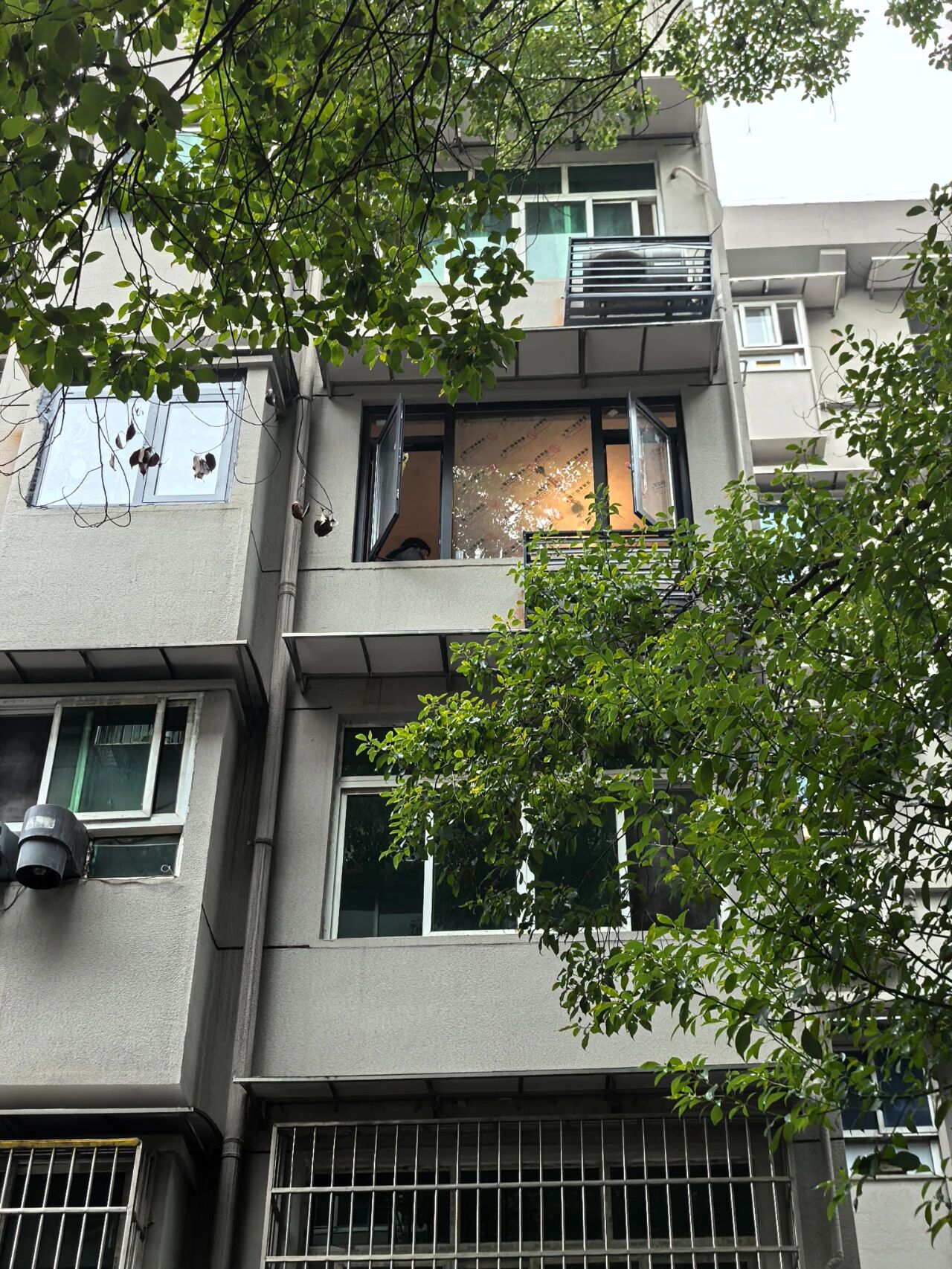 电梯老房子__老小区电梯入户