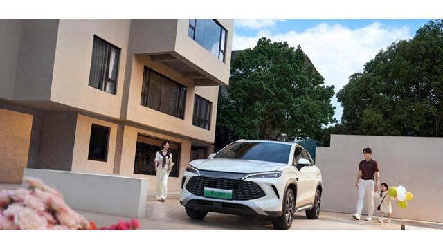 比亚迪宋L到店，续航引热议，权益和配置都有变化-有驾