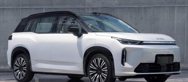 埃安i60今天预售，增程和纯电都来了，买车的又纠结了-有驾