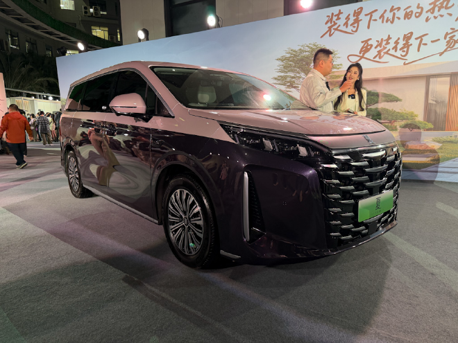 2026款比亚迪夏正式上市 售价20.68-26.98万元