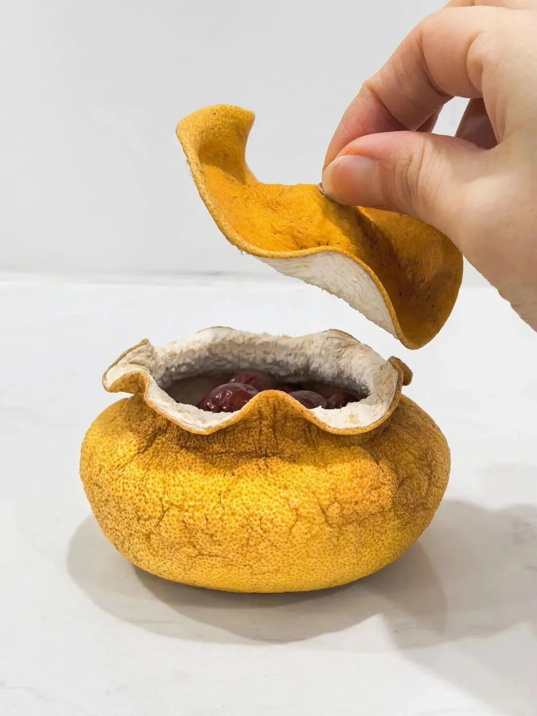 “柚子”吃完只能把皮扔掉？看完网友的脑洞后，我又悄悄捡回来了_“柚子”吃完只能把皮扔掉？看完网友的脑洞后，我又悄悄捡回来了_