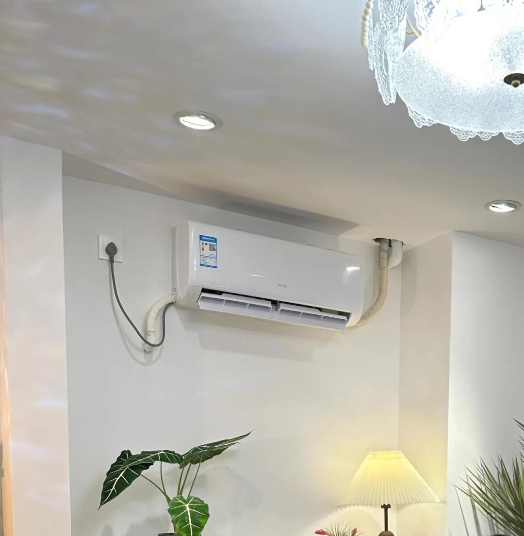 _空调管子太丑怎么办？看了网友家的做法后，发现全是绝妙点子_空调管子太丑怎么办？看了网友家的做法后，发现全是绝妙点子