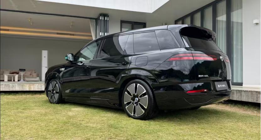 标配天神之眼B+云辇A 叫板问界、理想？腾势N8L售价29.98万元起_标配天神之眼B+云辇A 叫板问界、理想？腾势N8L售价29.98万元起_