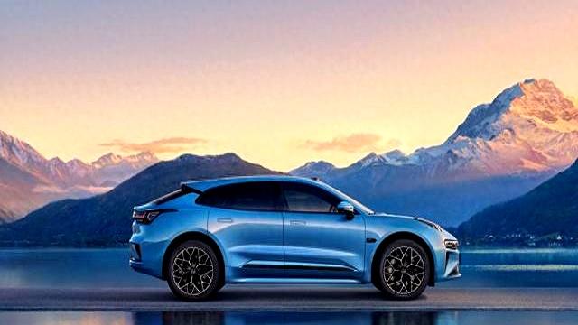 嫌命太硬？车主后备箱加75度电池，续航破千，还说家人无异议-有驾