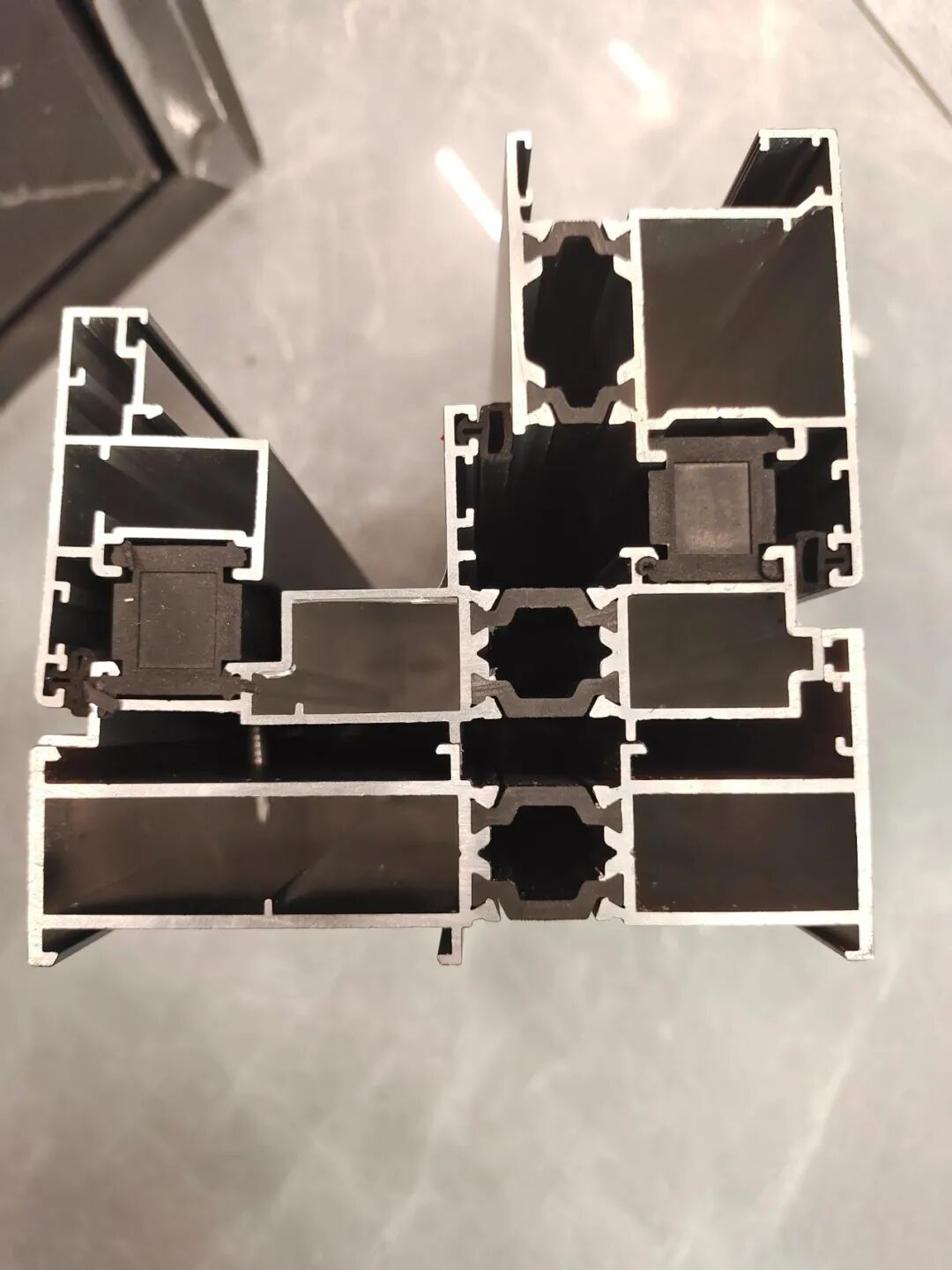 _窗户退出_推出去的窗户