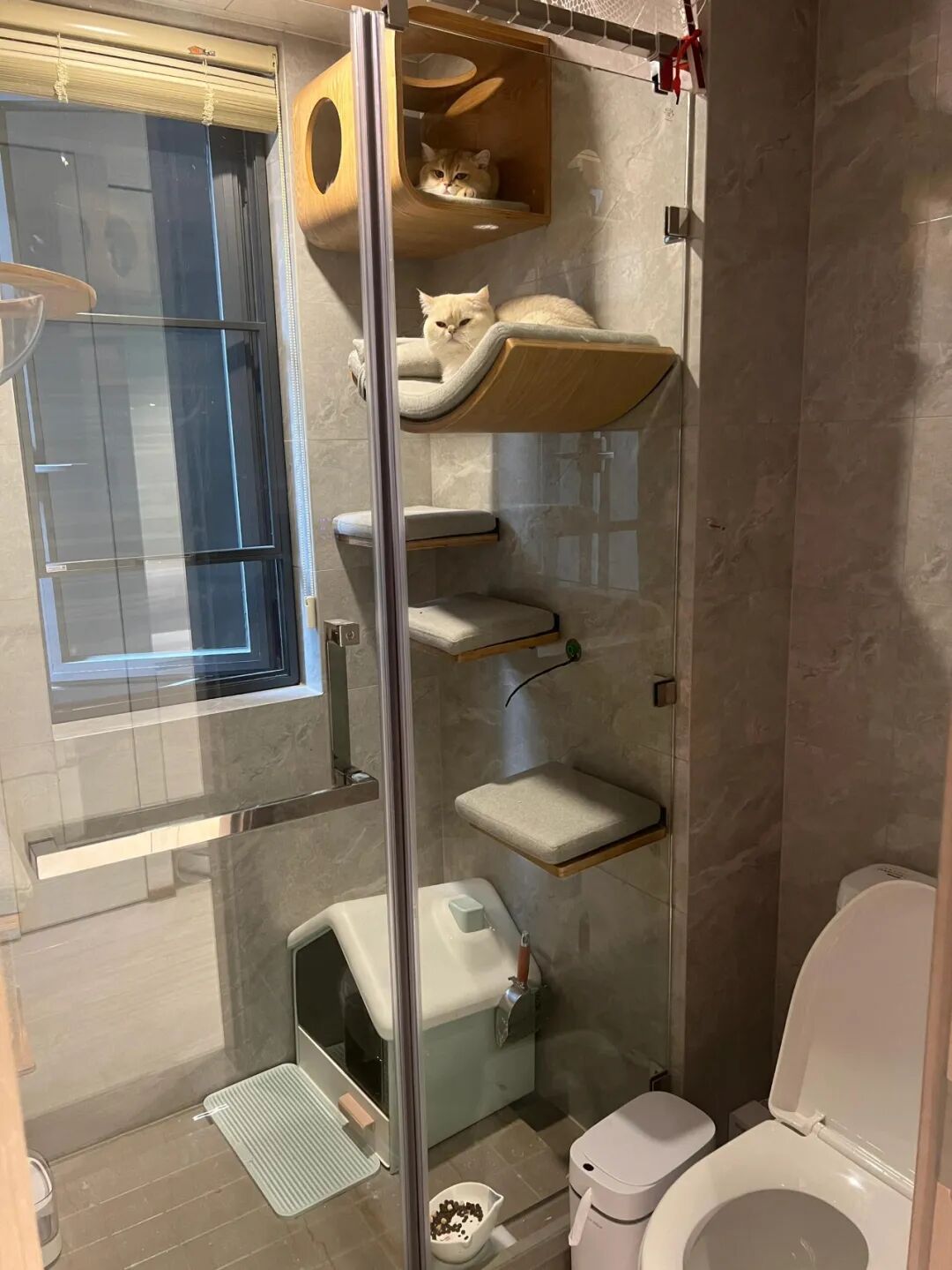 _主卫衣帽间“正退出”中国家庭？看看年轻人的设计，那叫一个高级_主卫衣帽间“正退出”中国家庭？看看年轻人的设计，那叫一个高级