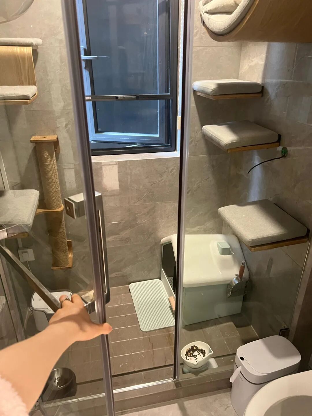 主卫衣帽间“正退出”中国家庭？看看年轻人的设计，那叫一个高级__主卫衣帽间“正退出”中国家庭？看看年轻人的设计，那叫一个高级