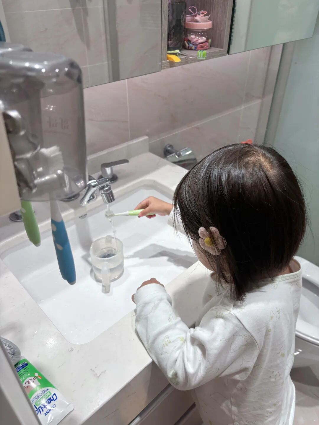 主卫衣帽间“正退出”中国家庭？看看年轻人的设计，那叫一个高级__主卫衣帽间“正退出”中国家庭？看看年轻人的设计，那叫一个高级