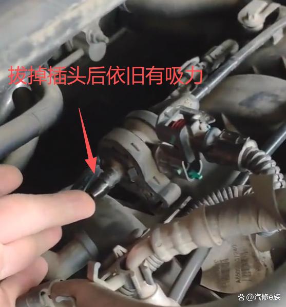 别克英朗发动机灯亮，师傅：这辆车还算给面子-有驾