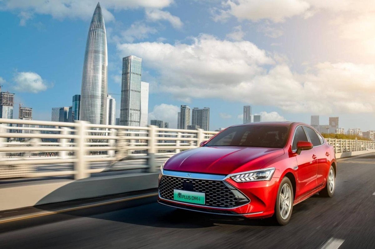 _纯电车企几乎集体倒戈！如今再看增程、插混，并非“开科技倒车”_纯电车企几乎集体倒戈！如今再看增程、插混，并非“开科技倒车”