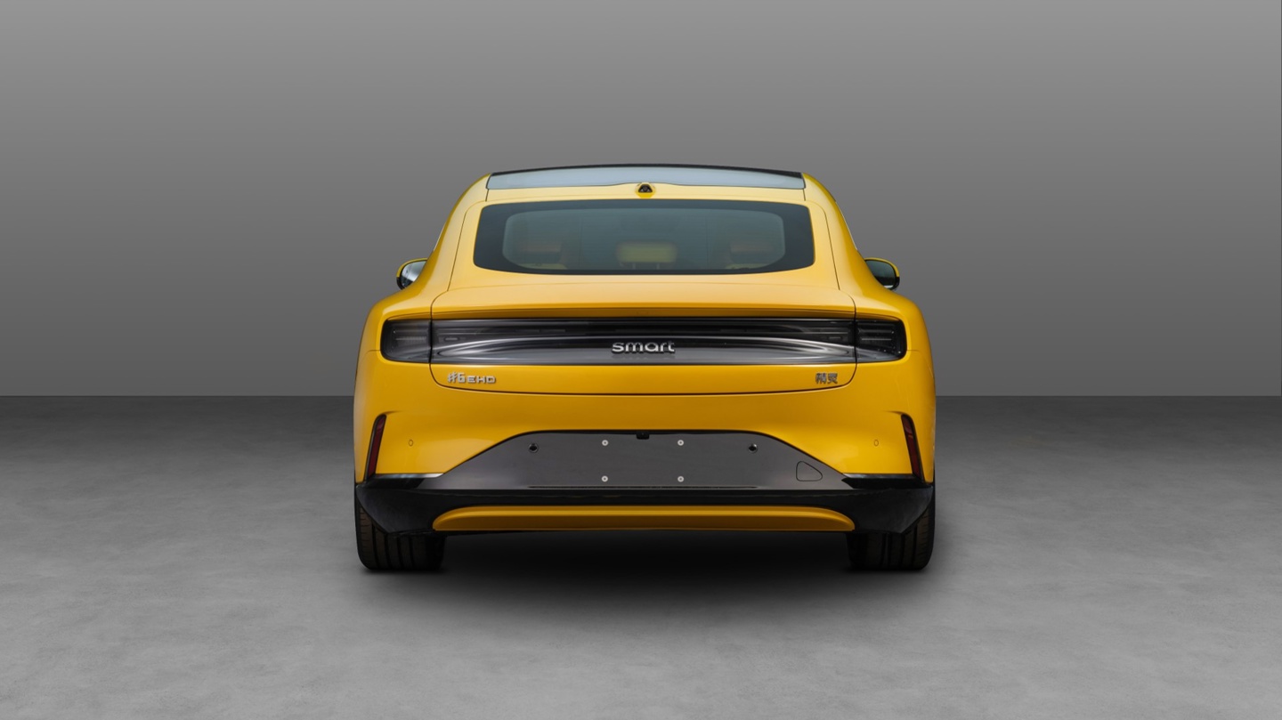 中型轿车长宽高标准_中型汽车的车长为多少米_