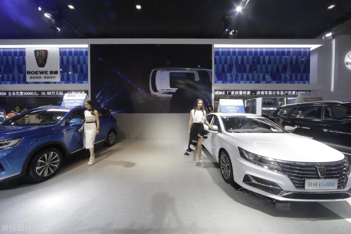 2025年下半年,该“抄底买车”还是“继续观望”,内行人道破真相__2025年下半年,该“抄底买车”还是“继续观望”,内行人道破真相