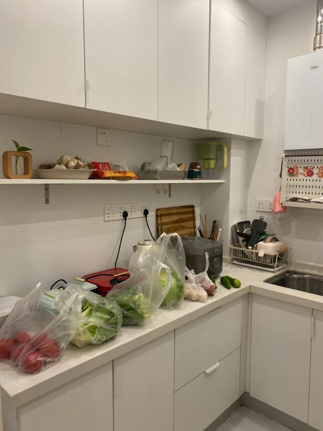 家里柜子越多越好?这9样物品不提前考虑好,约等于无效收纳__家里柜子越多越好?这9样物品不提前考虑好,约等于无效收纳