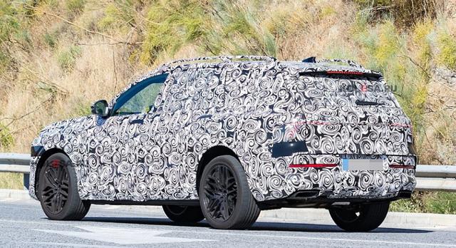 全新奥迪 Q9 渲染图曝光 4.0T V8+quattro 四驱,2026 同步 Q7 发布-有驾