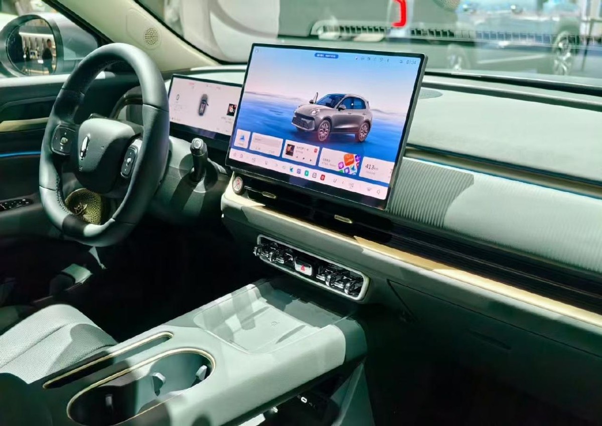 宝马激光雷达__宝马雷达在哪个位置